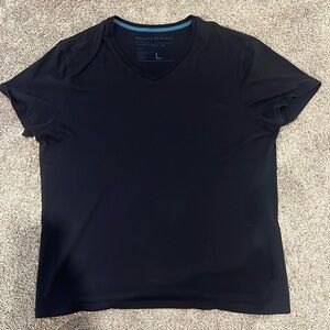 Banana Republic Men’s Navy The Soft Wash V-Neck T-Shirt Large